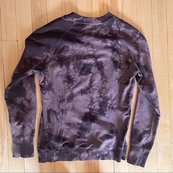 Lululemon Scuba Crew Shibori 4 - Picture 4 of 4